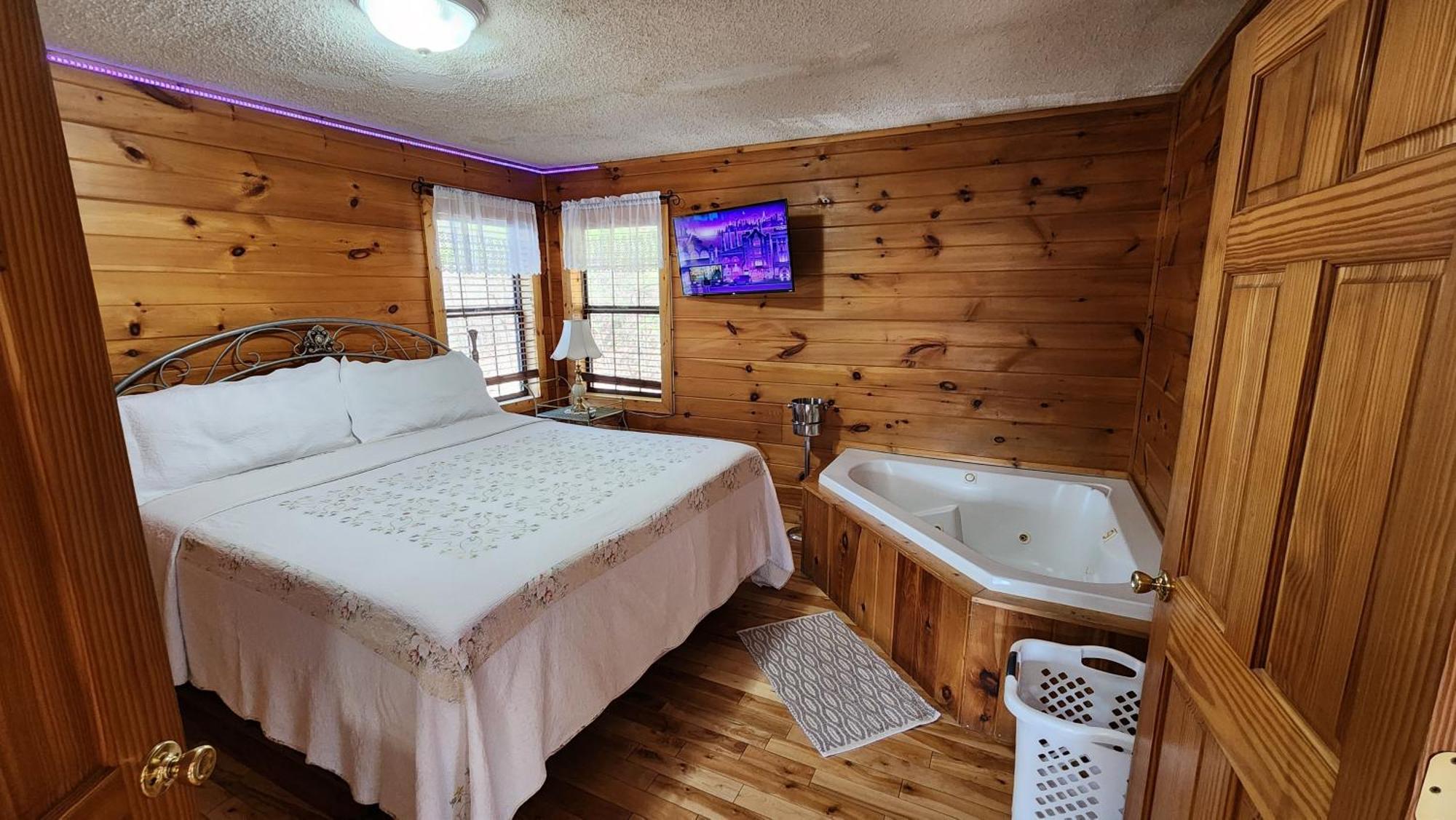 Little Cabin All To Yourself Sevierville Esterno foto