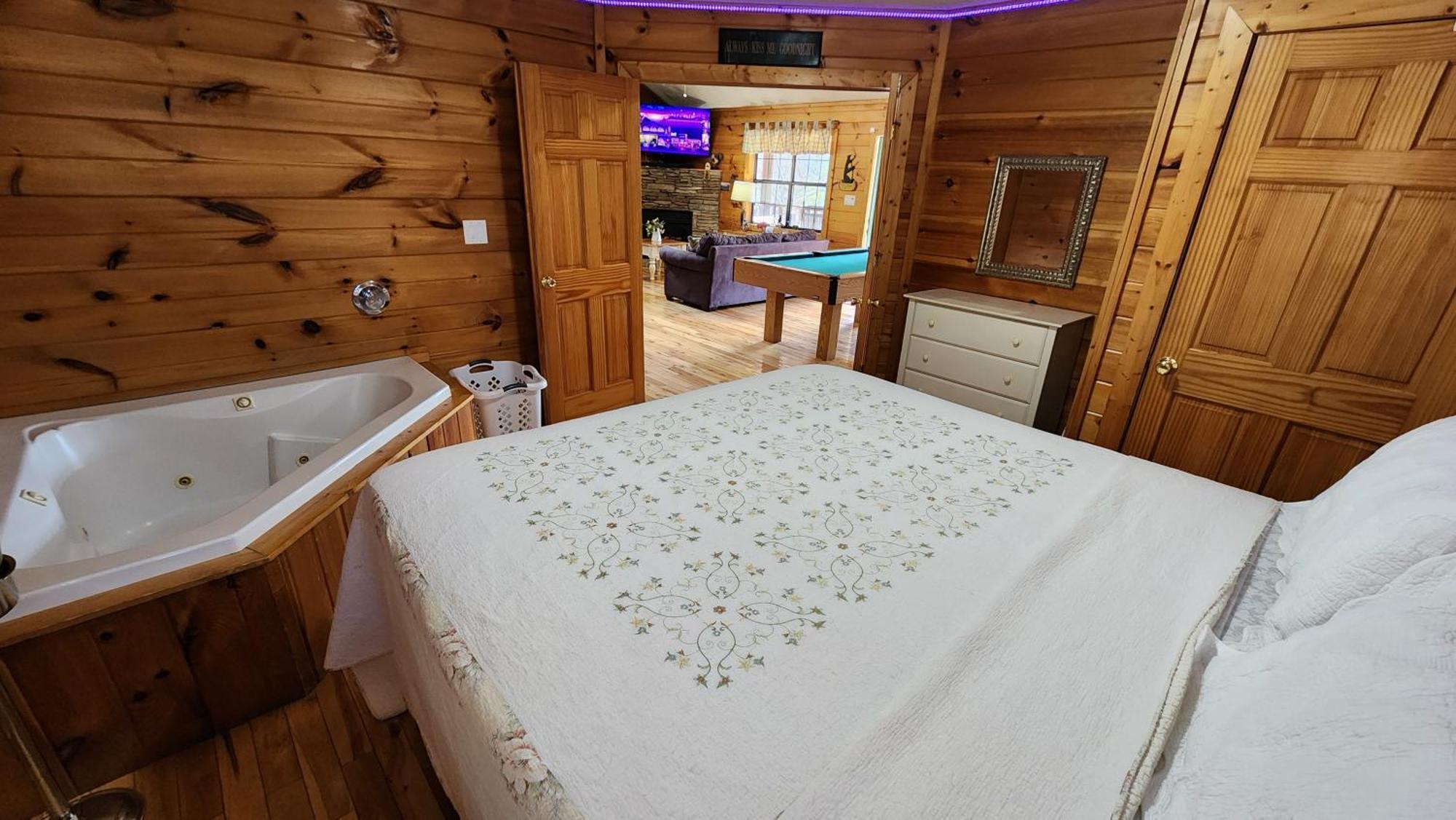 Little Cabin All To Yourself Sevierville Esterno foto
